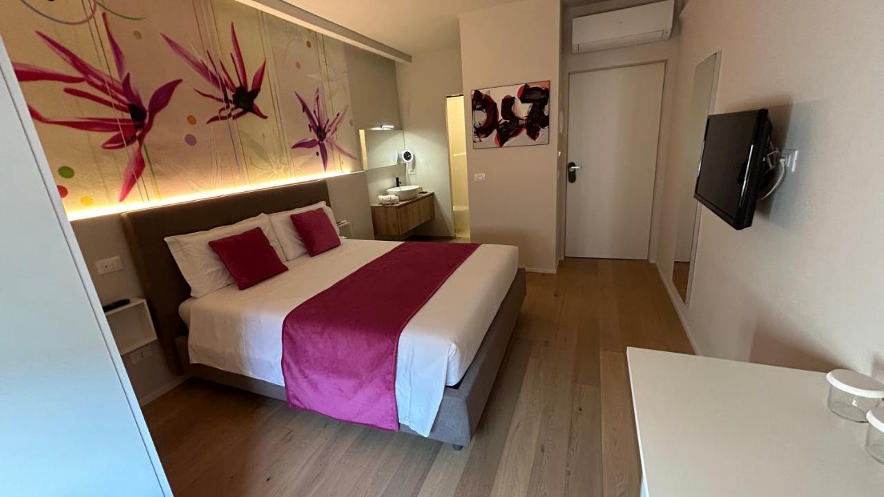 San Lorenzo Luxury Boutique Mantova Bagian luar foto