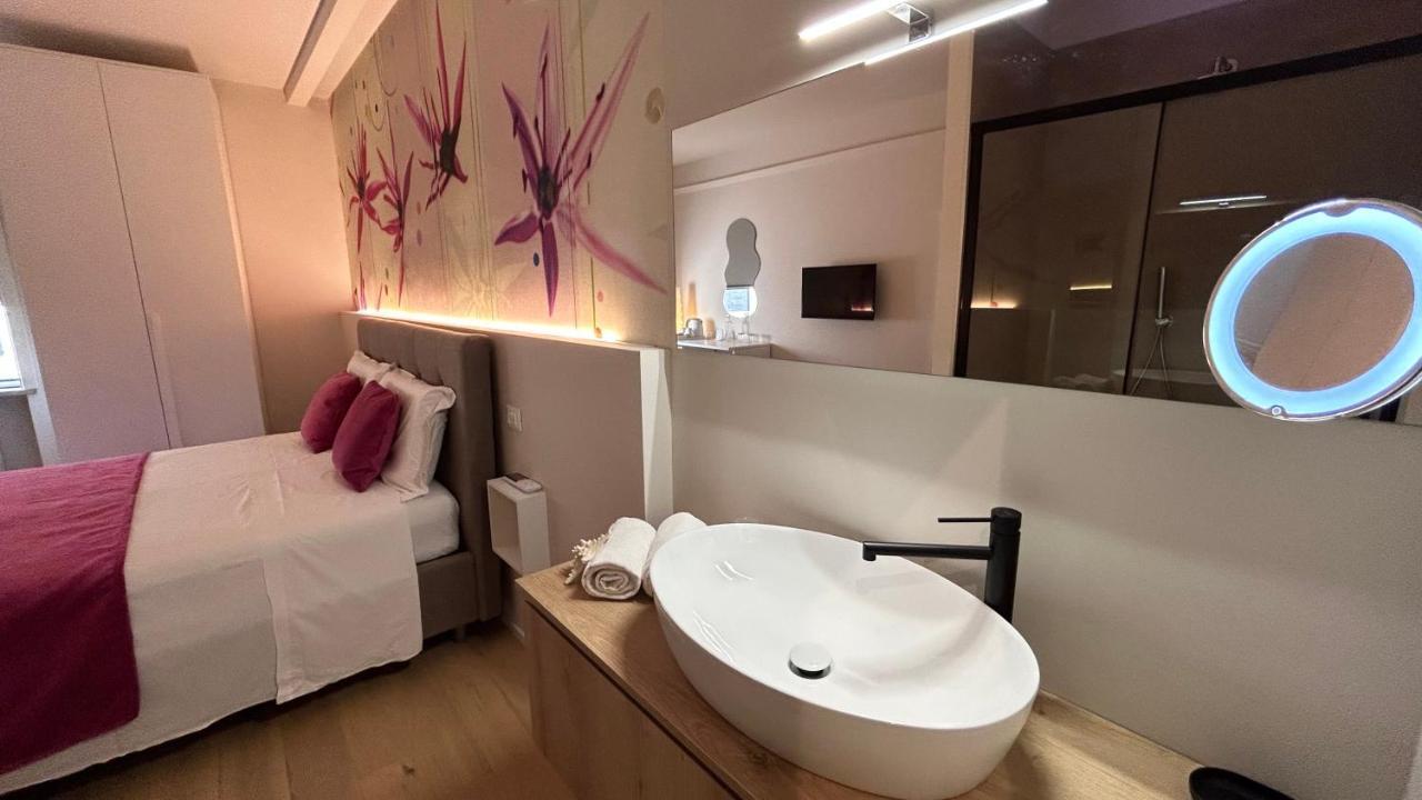 San Lorenzo Luxury Boutique Mantova Bagian luar foto