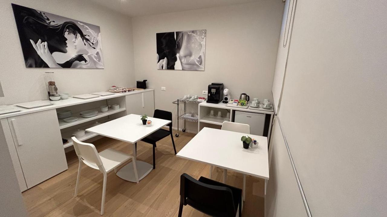 San Lorenzo Luxury Boutique Mantova Bagian luar foto