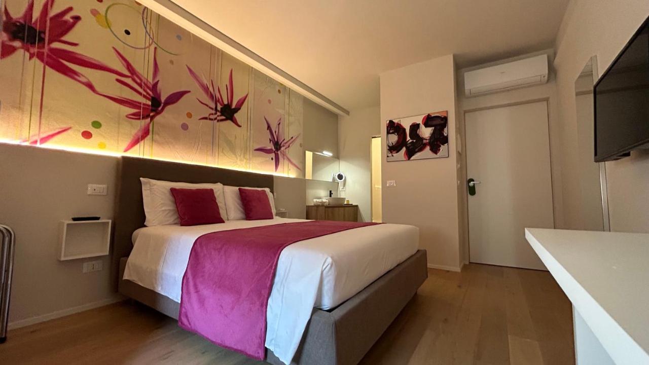 San Lorenzo Luxury Boutique Mantova Bagian luar foto
