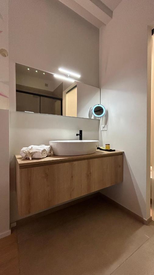 San Lorenzo Luxury Boutique Mantova Bagian luar foto