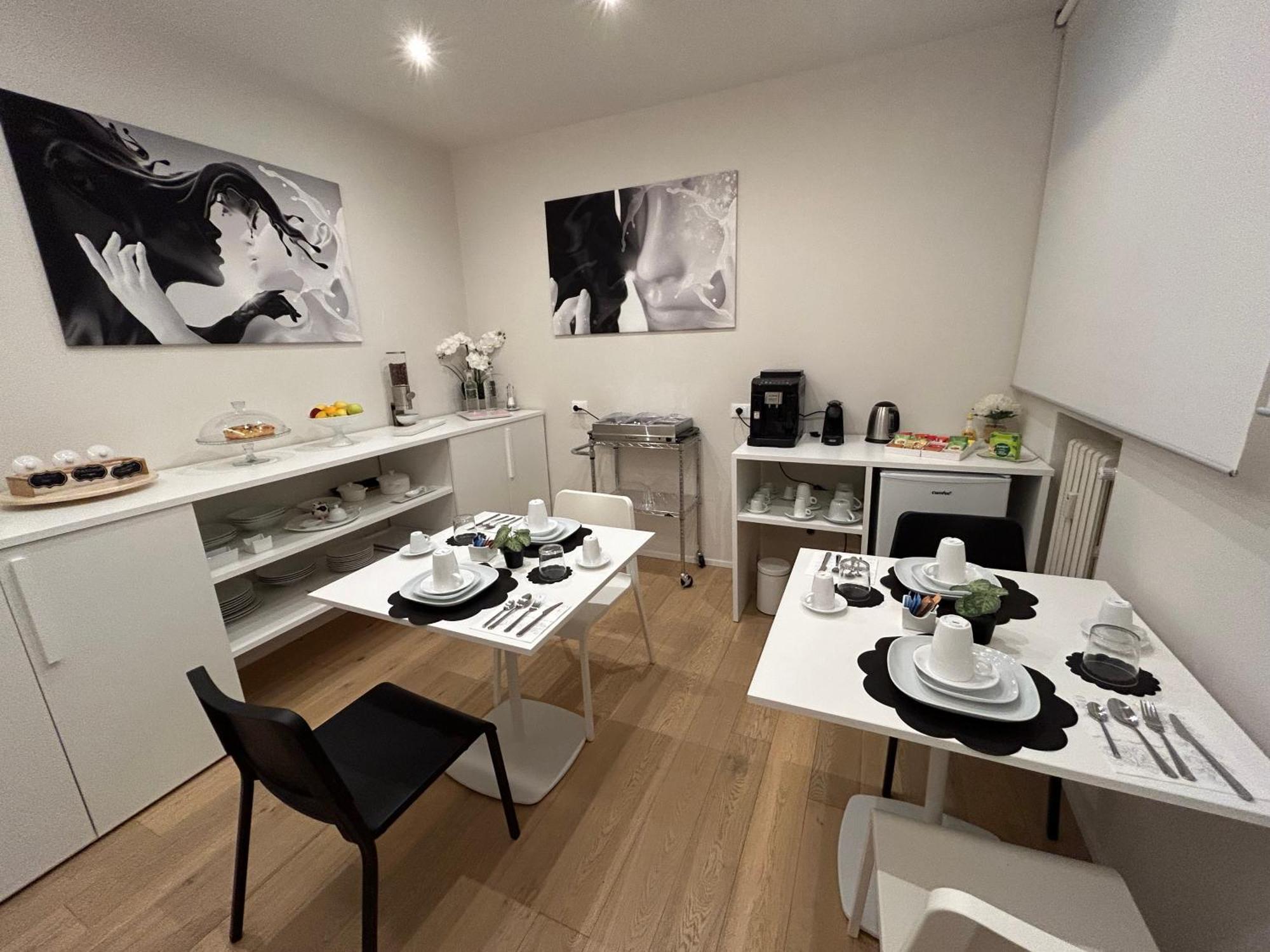 San Lorenzo Luxury Boutique Mantova Bagian luar foto